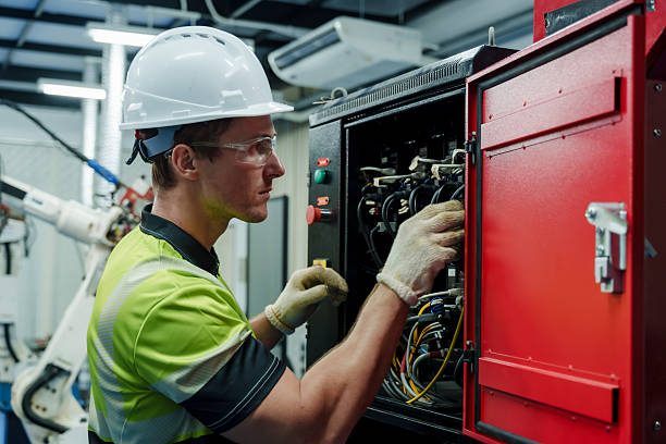 24/7 Emergency Electrical Repair experts in Miami Beach, FL
